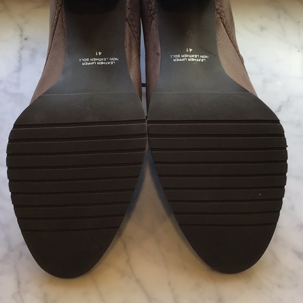 Bos & Co leather lace up booties - Picture 5 of 5